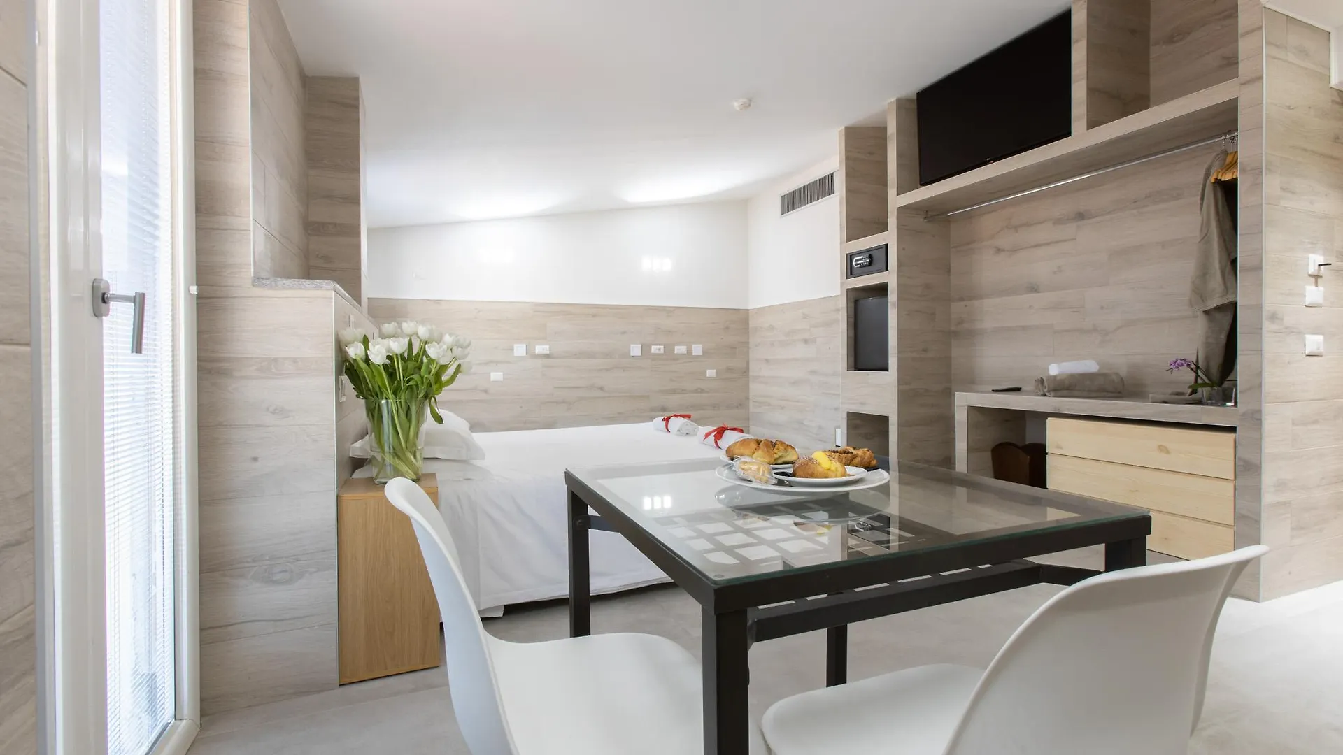 Eurohotel Milan 3*,